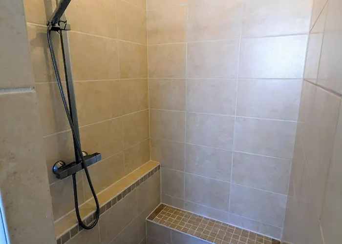 Magnifique Maison Avec Piscine, Idealement Situee 度假居 *